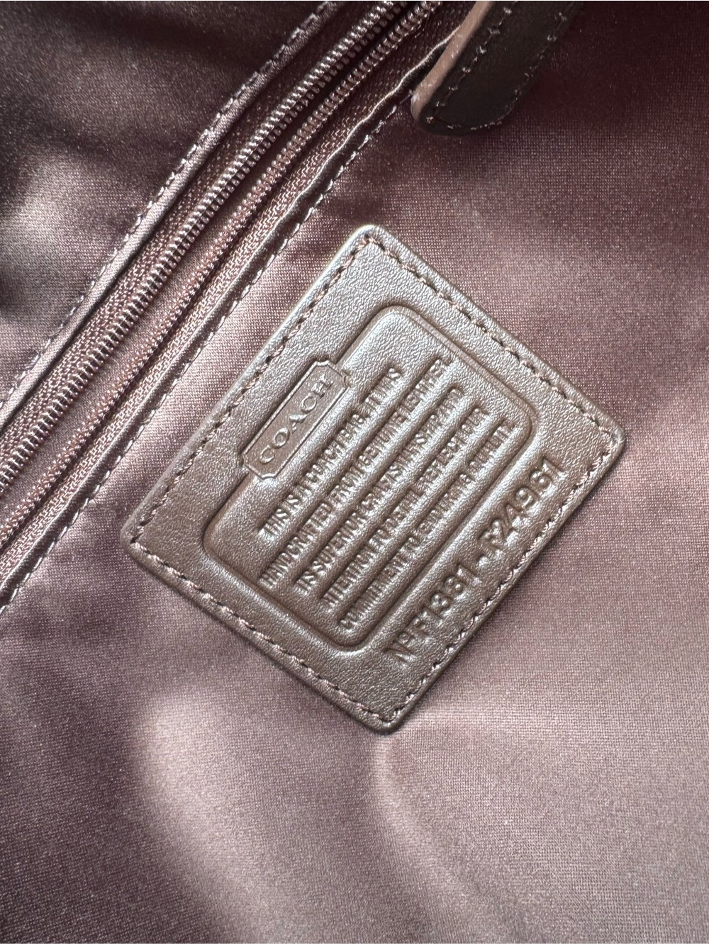 Vintage Coach Carryall - Brown Leather Shoulder Tote - Picture 9 of 9